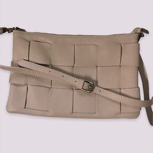 Valentina Fiore Italian Leather Woven Crossbody Blush Pink